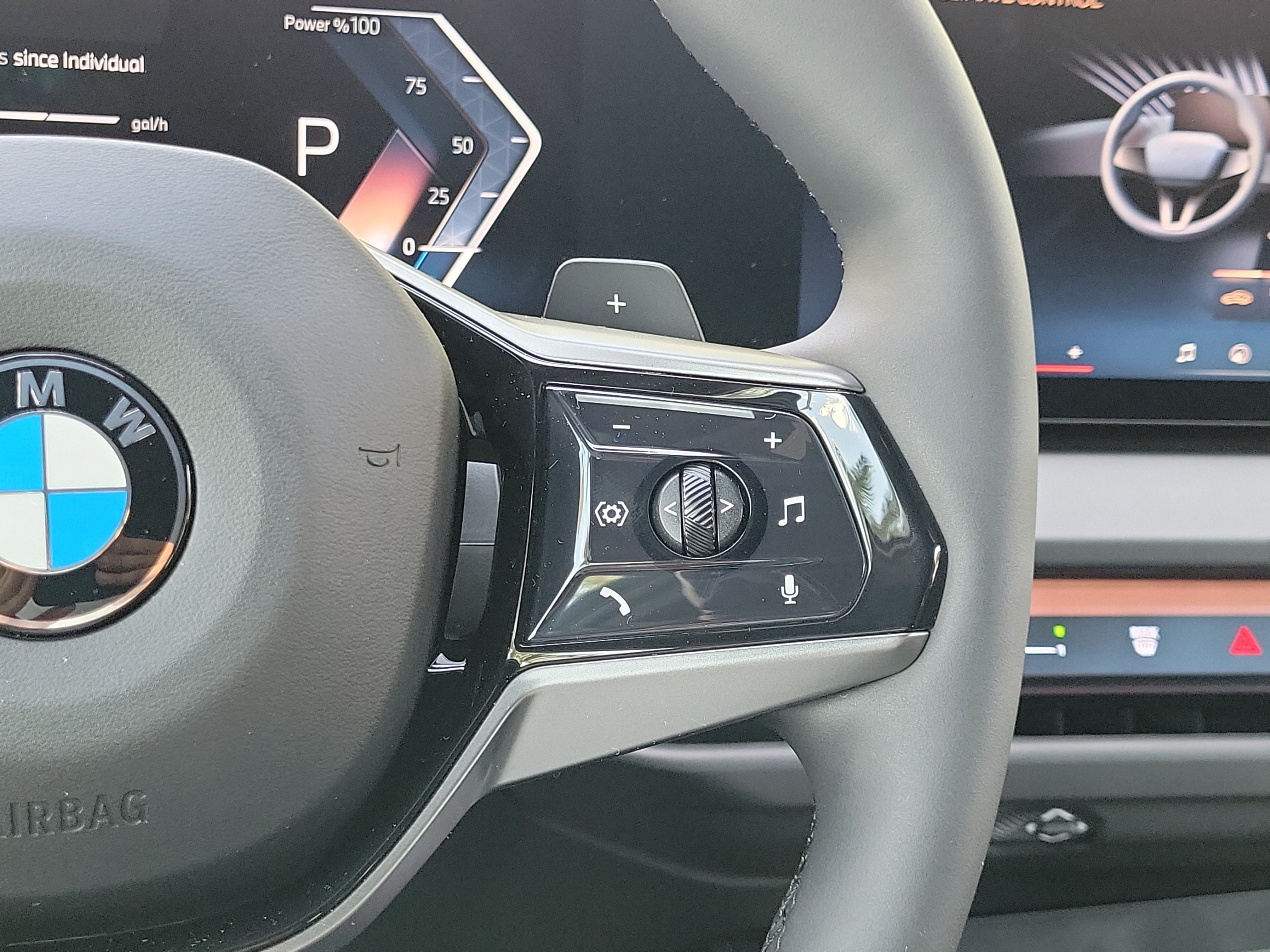 New 2026 Alpine White BMW 30 xDrive image 17