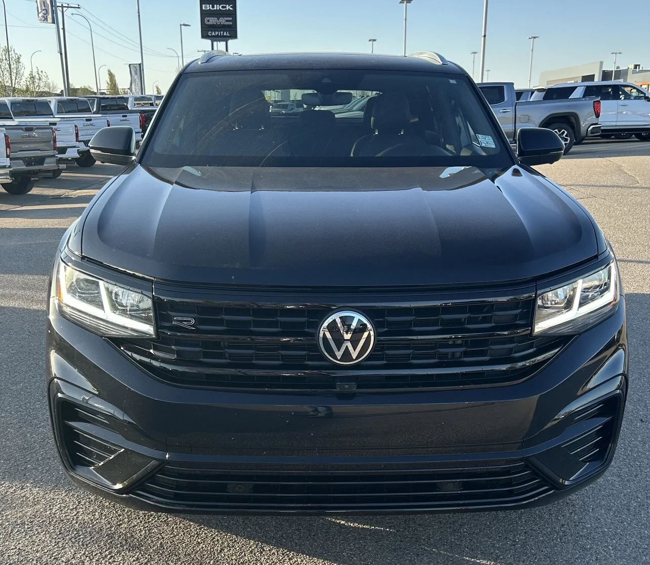 Used 2023 Black Volkswagen Execline image 8