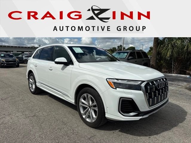 2025 Audi Q7 55 Premium Plus
