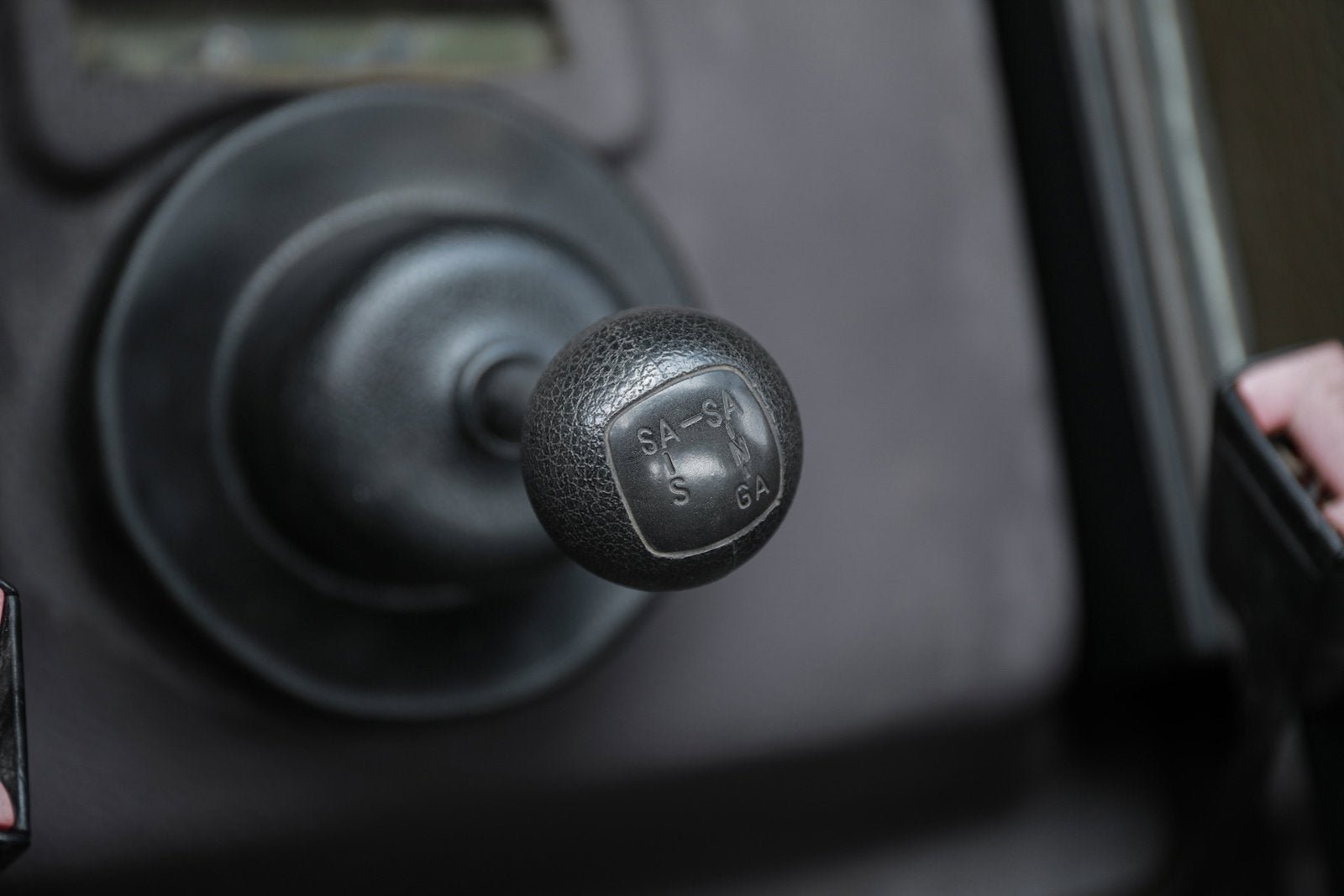 Used 1994 Green Mercedes-Benz  image 30