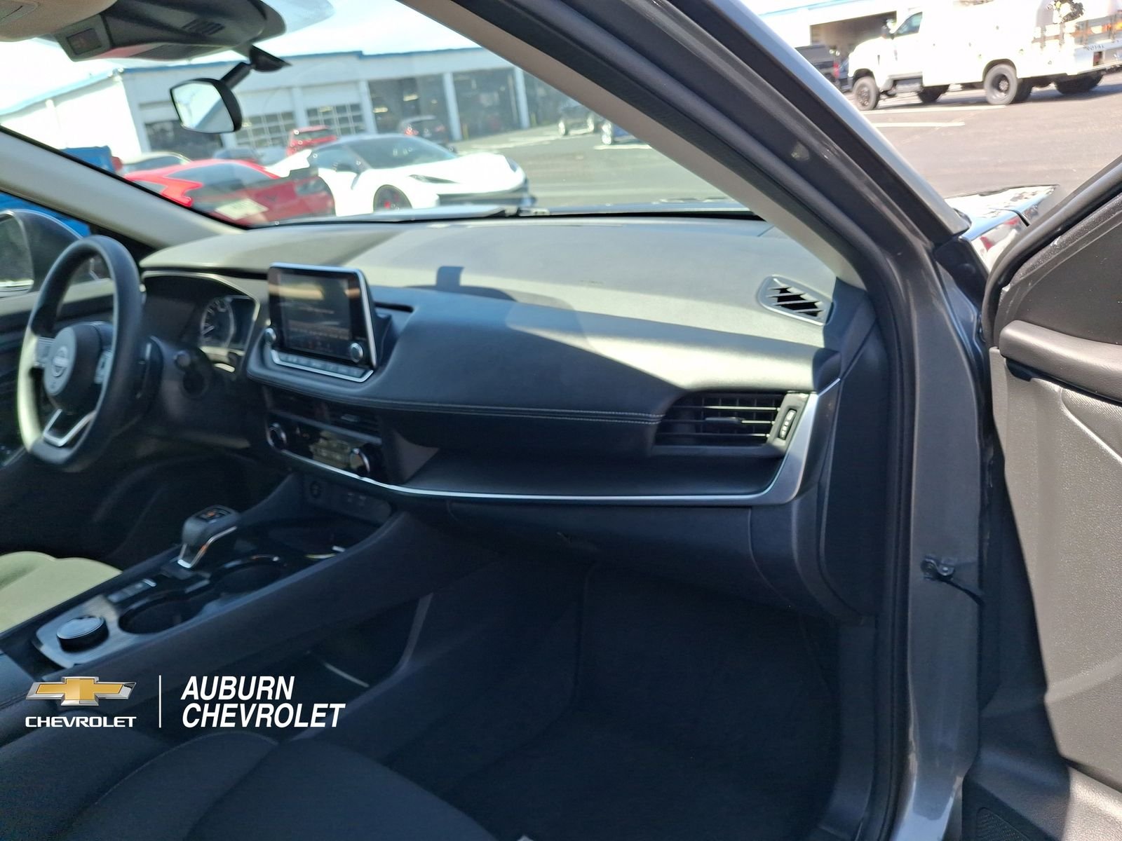 2024 Nissan Rogue S - Photo 24