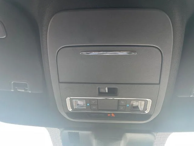 New 2026 Star White Metallic Tri-Coat Ford Lariat® image 64