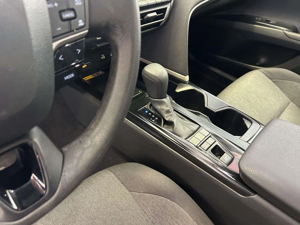 Certified Used 2025 Silver Toyota LE image 20
