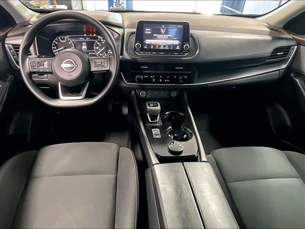 Used 2023 Black Nissan S image 22