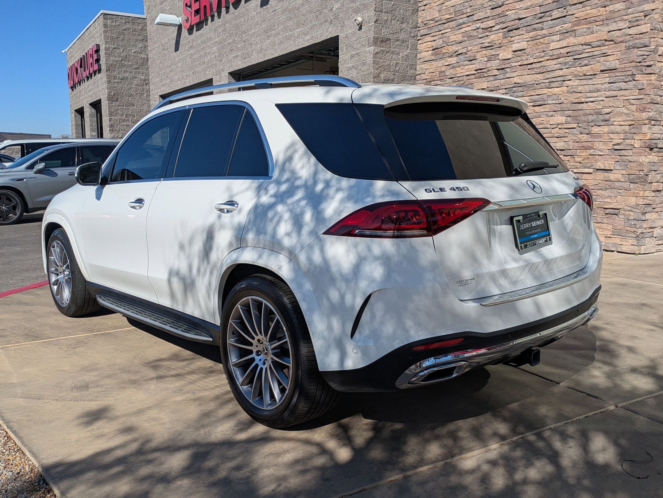 2022 Mercedes-Benz GLE GLE450 - Photo 3