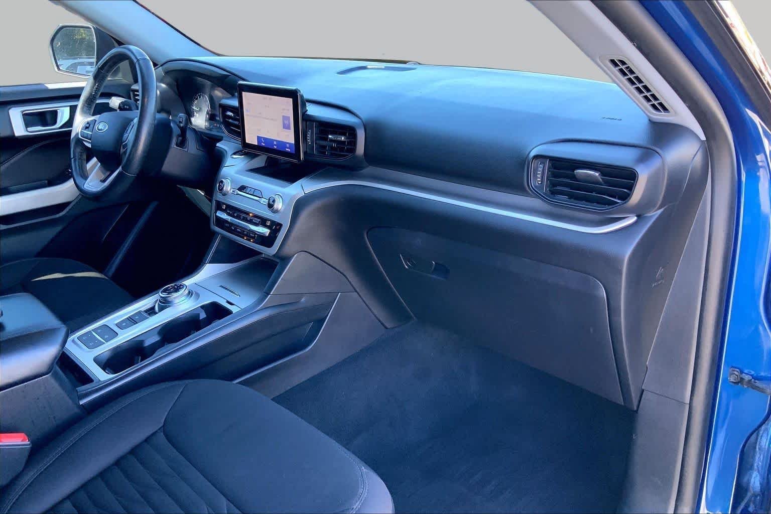 Used 2021 Atlas Blue Metallic Ford XLT image 17