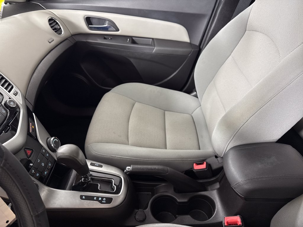 2015 Chevrolet Cruze 1LT - Photo 20