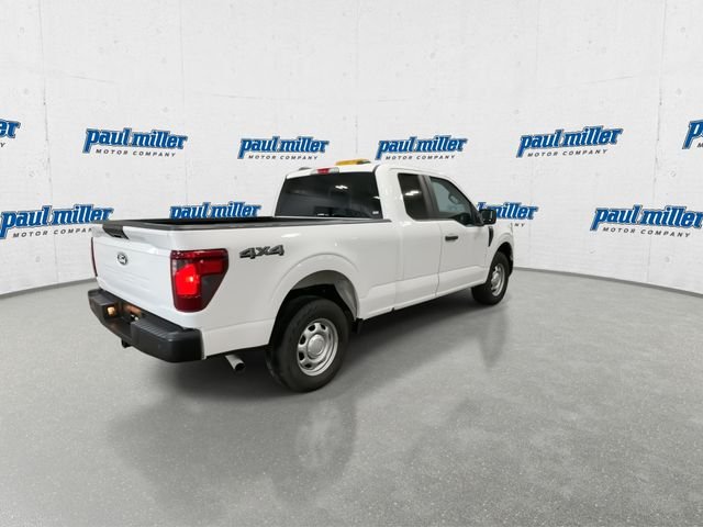 Used 2025 White Ford XL image 11