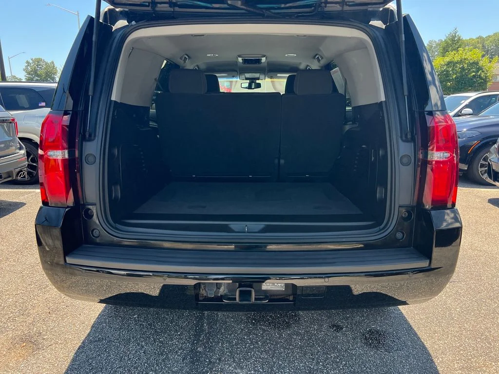 Used 2020 Black Chevrolet LS image 25