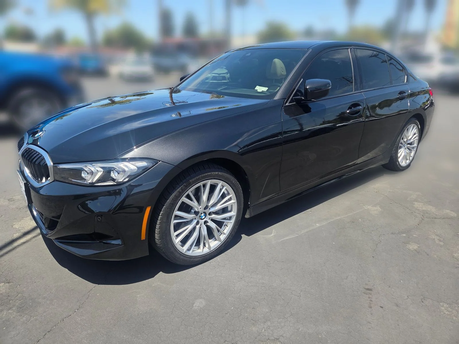 Used 2023 Black BMW 330i image 15