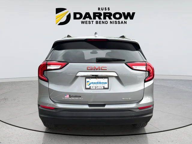 Used 2023 Silver GMC SLE image 4