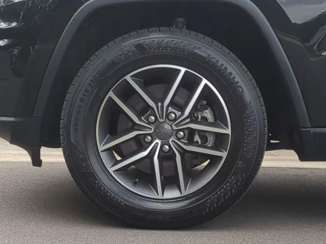 Used 2021 Black Jeep Limited image 19
