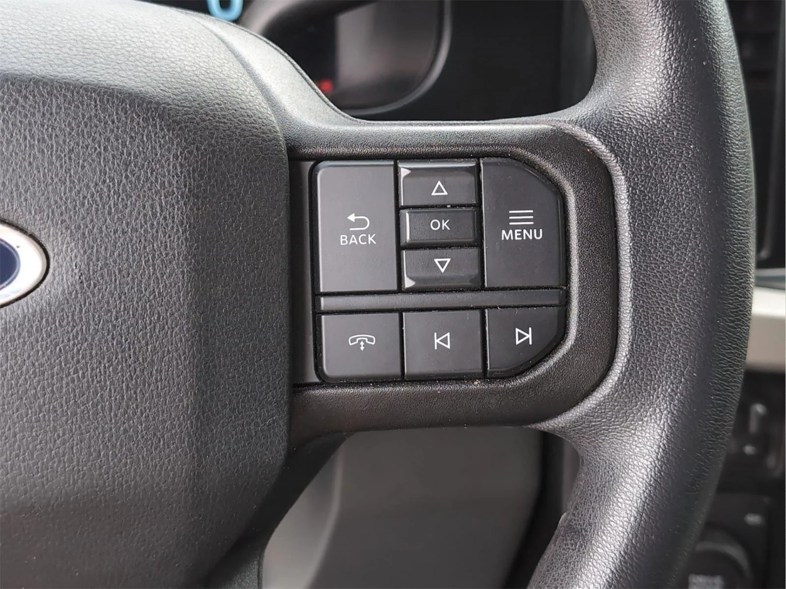 Used 2023 Iconic Silver Ford XLT image 31