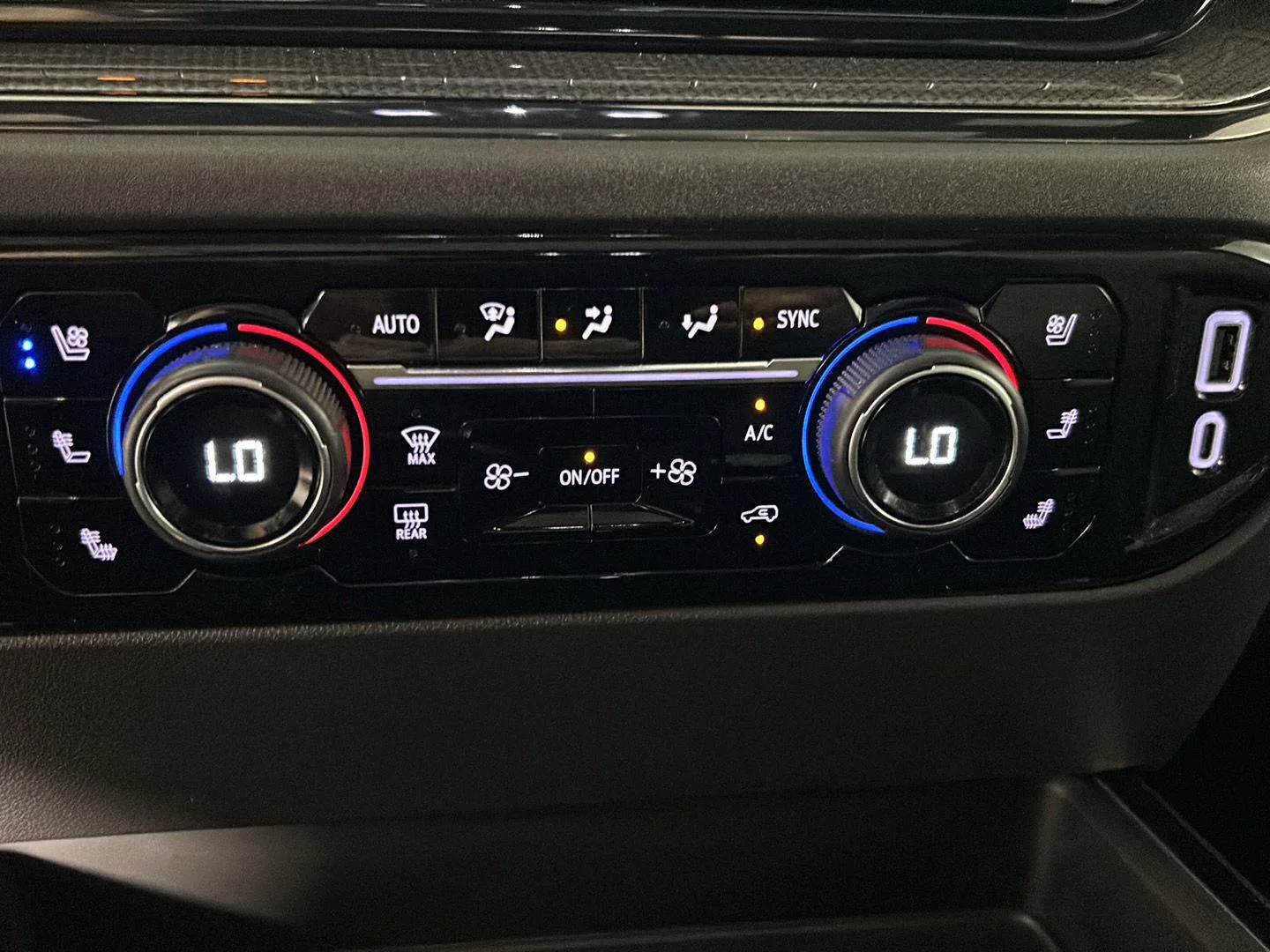 Used 2025 Cypress Gray Chevrolet ZR2 image 20