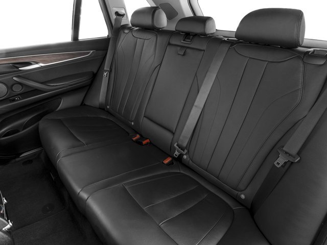 Used 2016 Imperial Blue Metallic BMW xDrive40e image 13