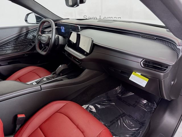 New 2026 White Knuckle Exterior Paint Dodge R/T Plus image 29