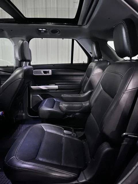 Used 2021 Black Ford Limited image 11