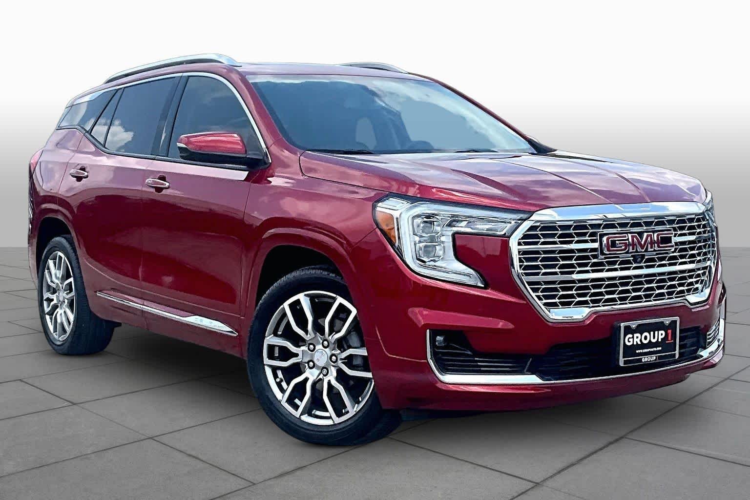 Used 2024 Volcanic Red Tintcoat GMC Denali image 3