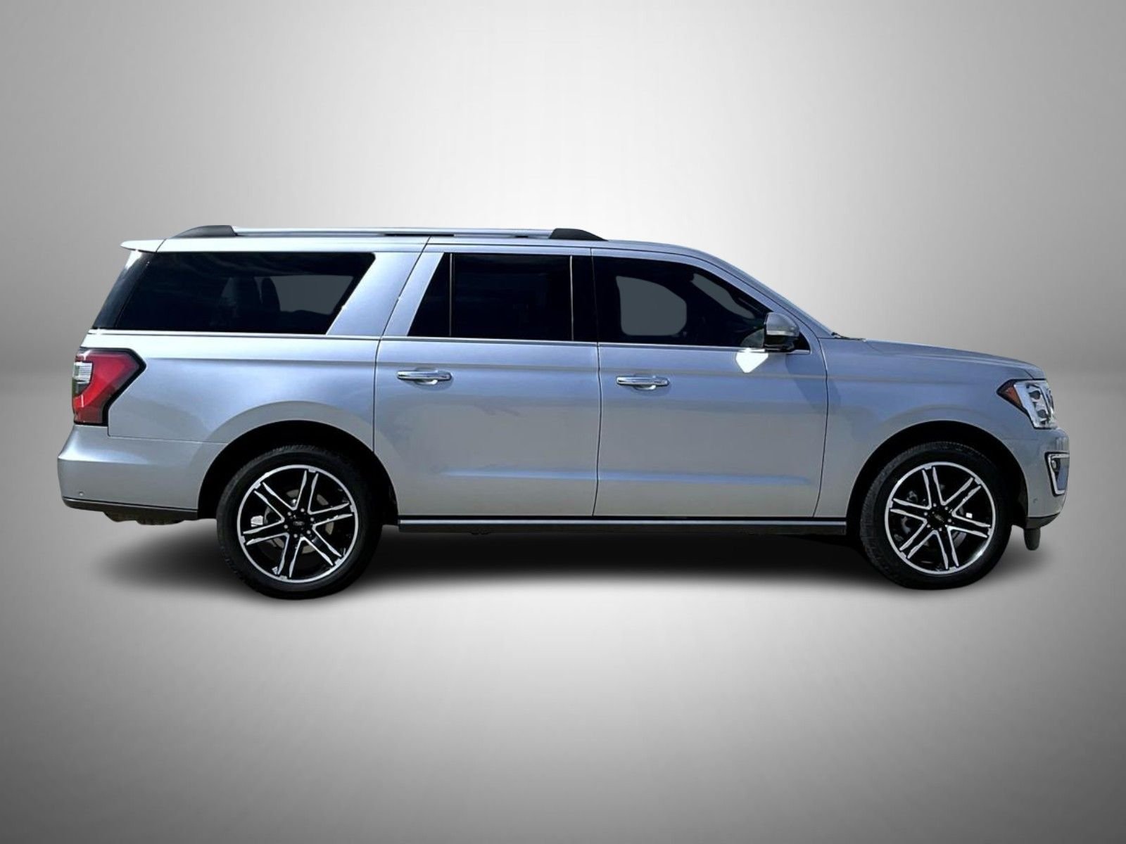 Used 2021 Silver Ford Limited image 4