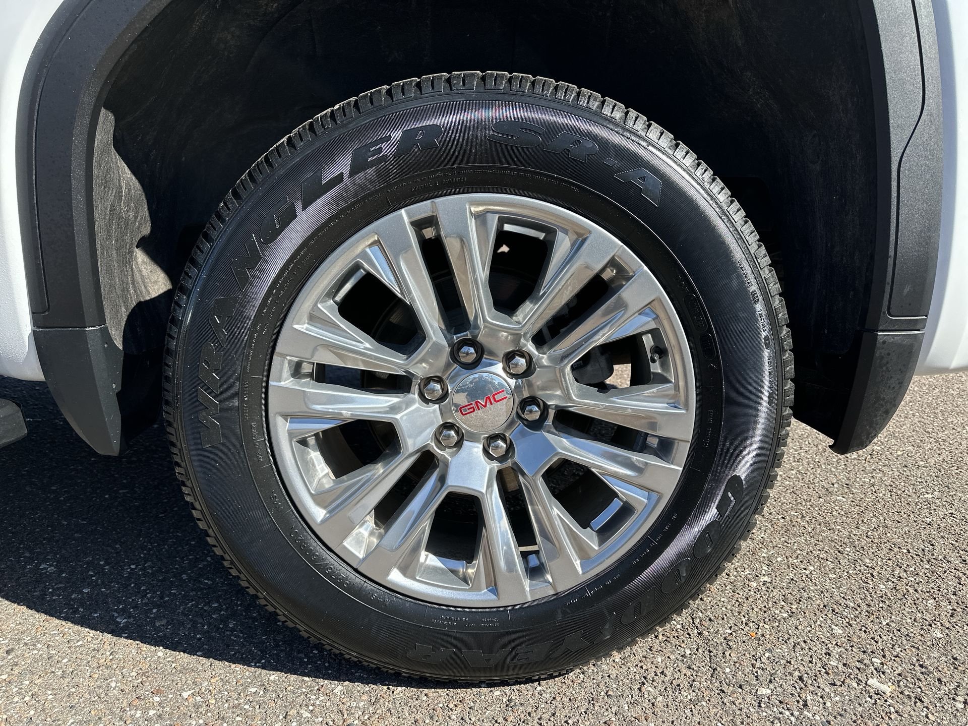 Used 2024 Summit White GMC Denali image 35