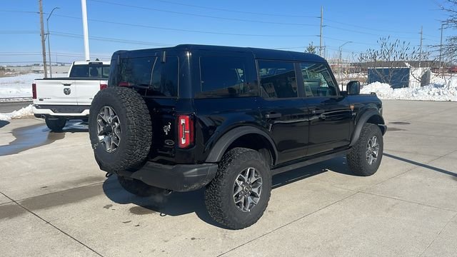 Used 2025 Shadow Black Ford Badlands image 8