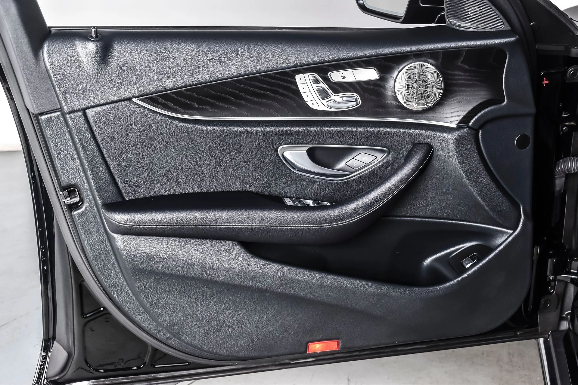 Used 2023 Black Mercedes-Benz E 450 image 15