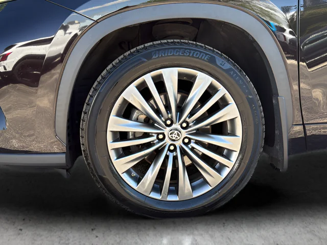 Used 2021 Brown Toyota Platinum image 24