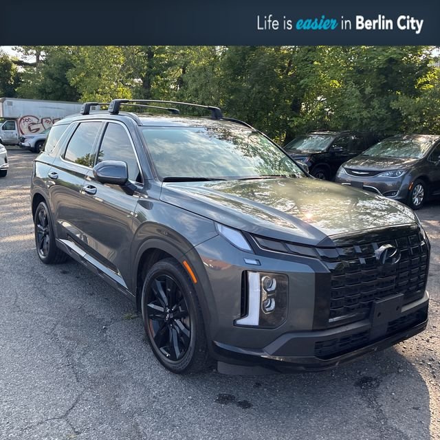 Used 2025 Graphite Hyundai XRT image 1