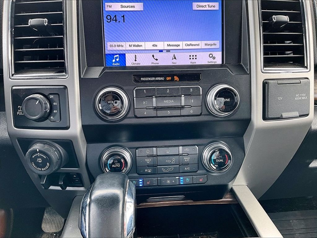 Used 2019 Agate Black Metallic Ford Lariat image 26