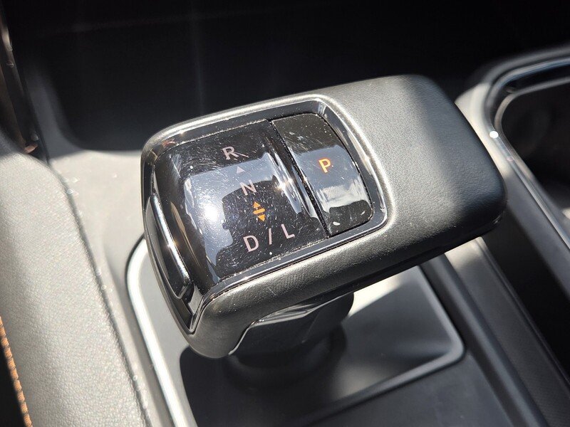 Used 2025 Onyx Black GMC 4WD CREW CAB 147" AT4 image 25