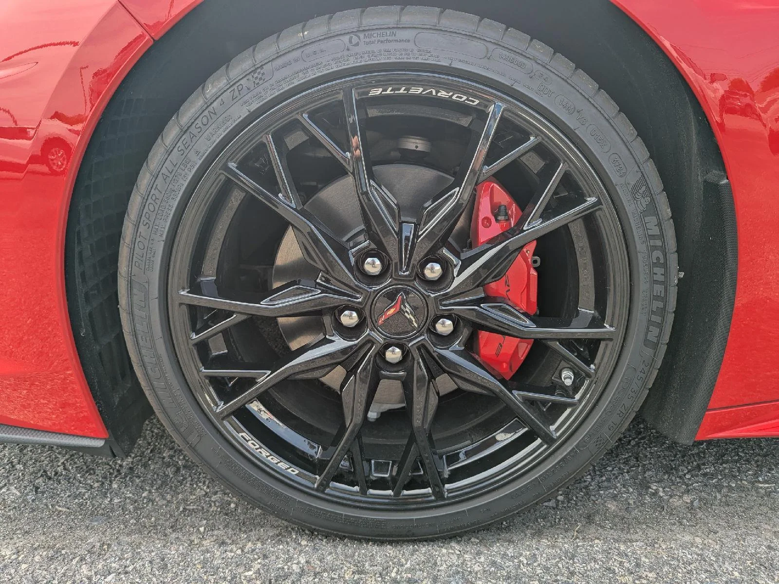 2025 Chevrolet Corvette 2LT - Photo 10