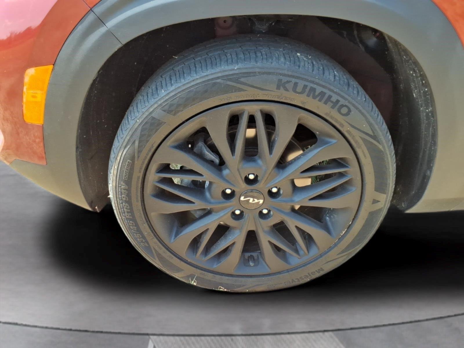 Used 2023 Mars Orange Kia Nightfall image 9