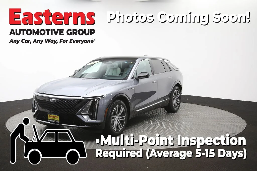 Used 2023 Gray Cadillac Luxury image 59