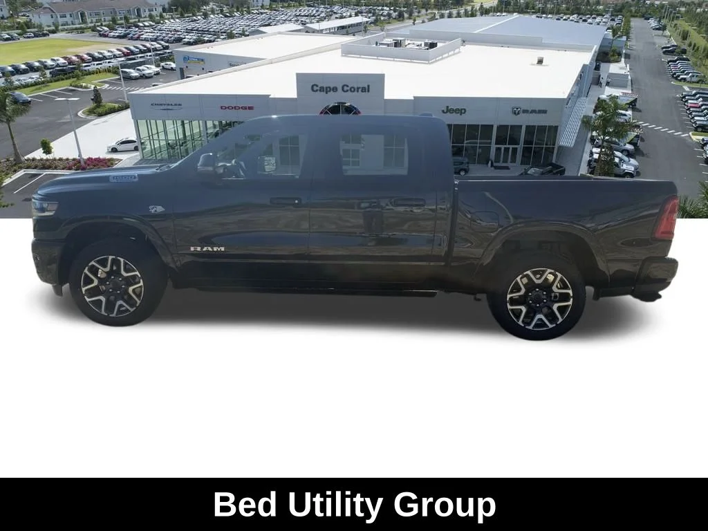 New 2026 Diamond Black Crystal Pearl-Coat Exterior Paint RAM Laramie image 9