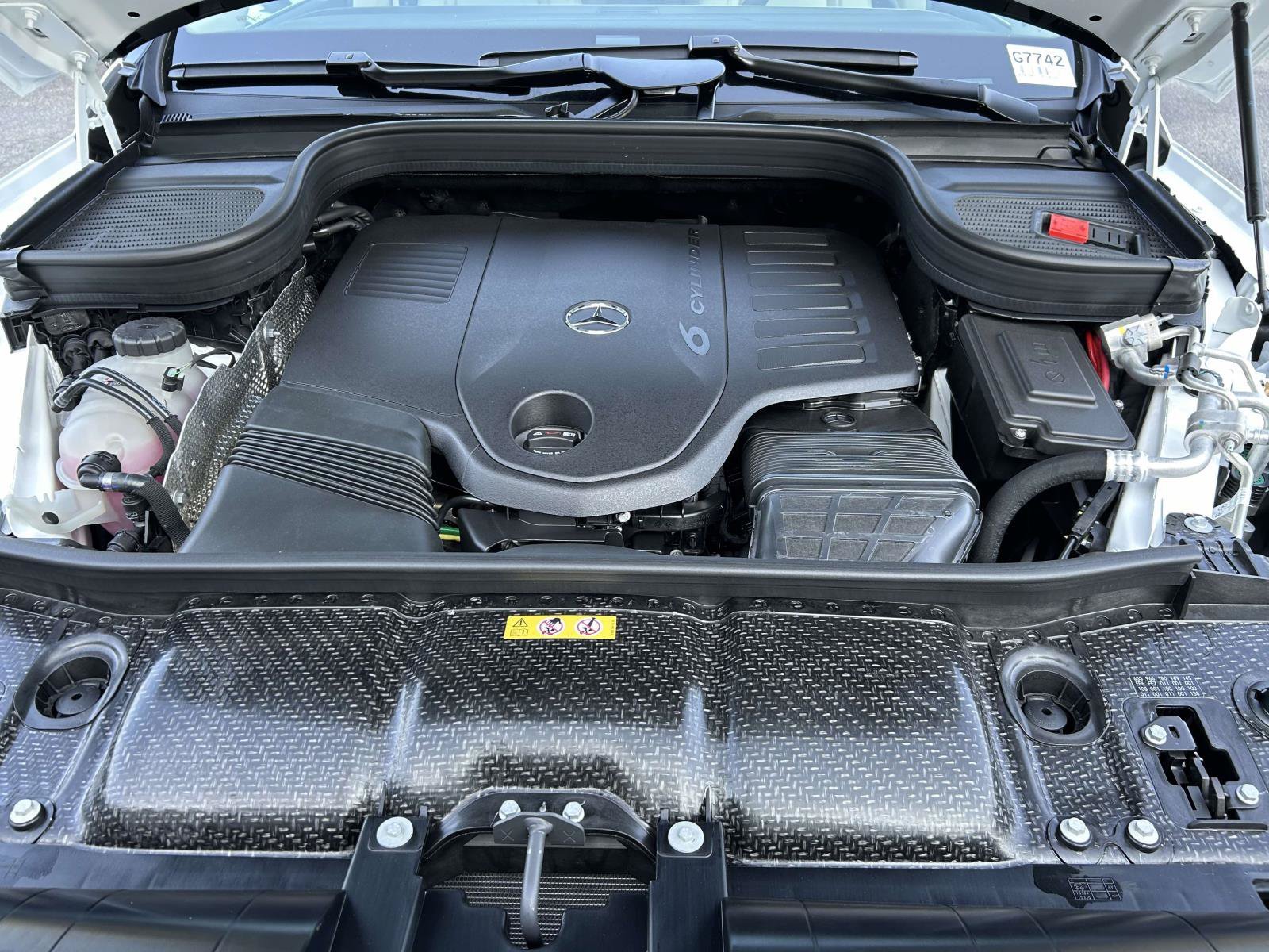 New 2027 Polar White Mercedes-Benz GLS 450 4MATIC® SUV image 49