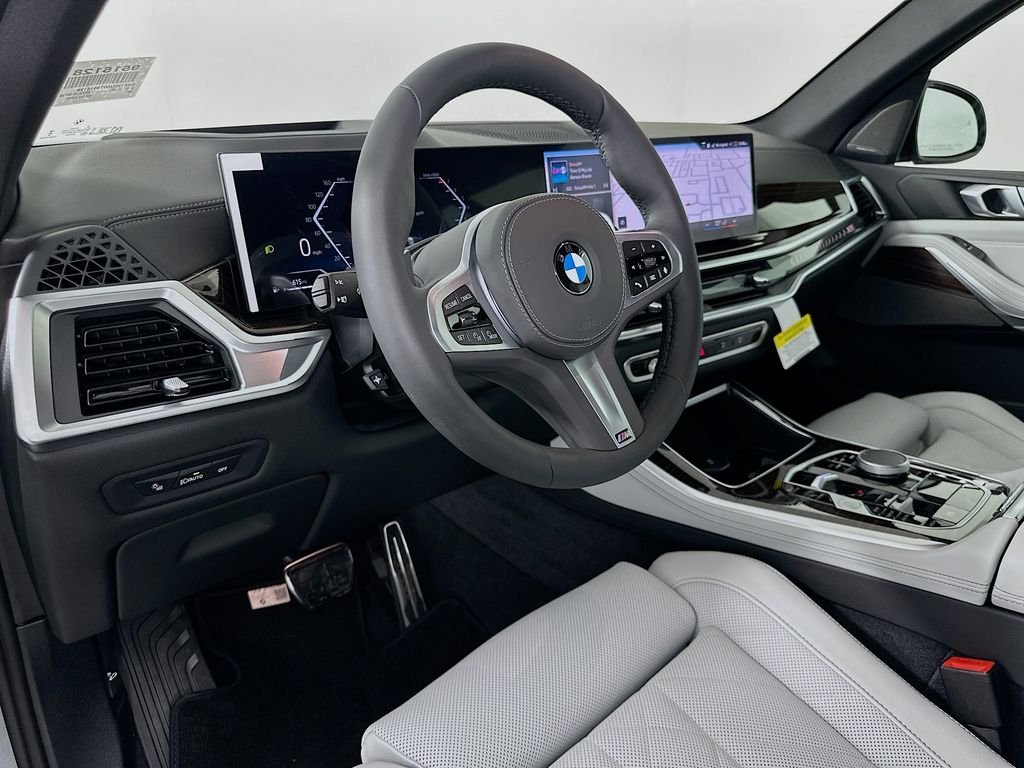 New 2026 Brooklyn Grey Metallic BMW sDrive40i image 9