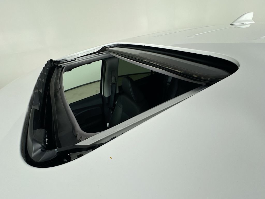 New 2026 Platinum White Pearl Honda RTL image 26