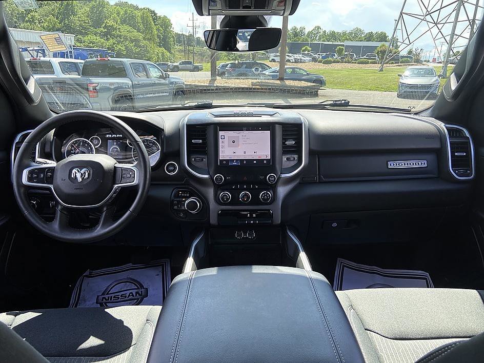 2023 RAM 1500 Big Horn/Lone Star 4x4 Crew Cab 5'7's photo