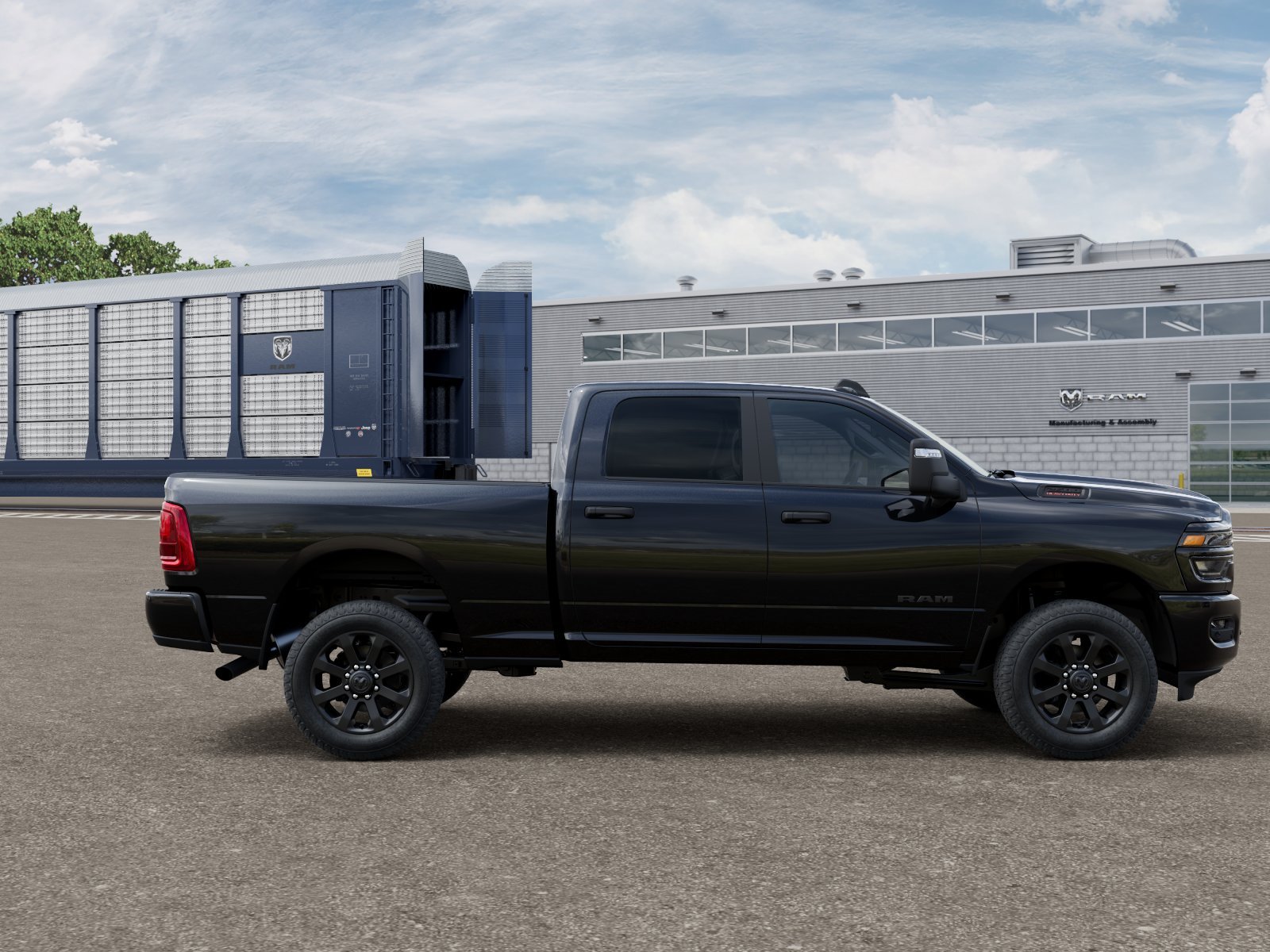 New 2026 Diamond Black Crystal Pearl-Coat Exterior Paint RAM Big Horn image 47