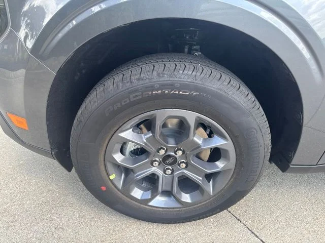New 2026 Carbonized Gray Metallic Ford XLT image 41