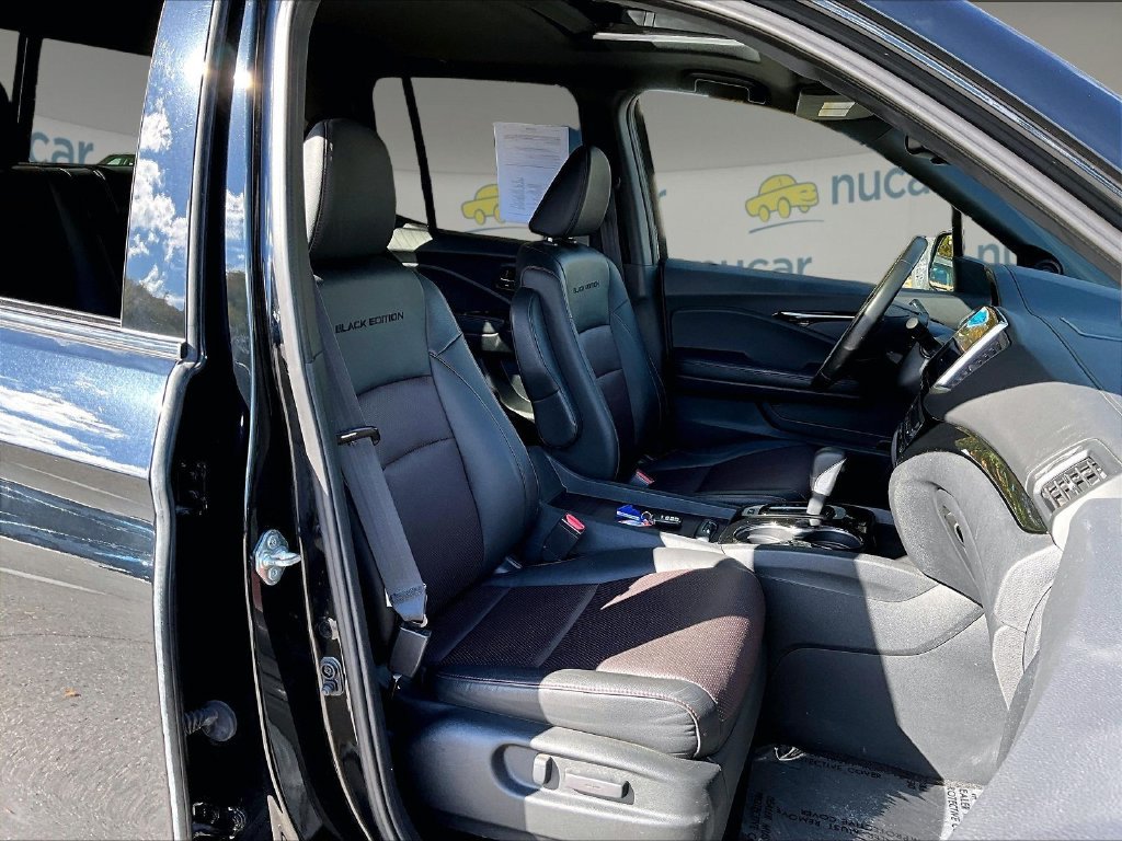 Used 2017 Black Honda Black Edition image 11