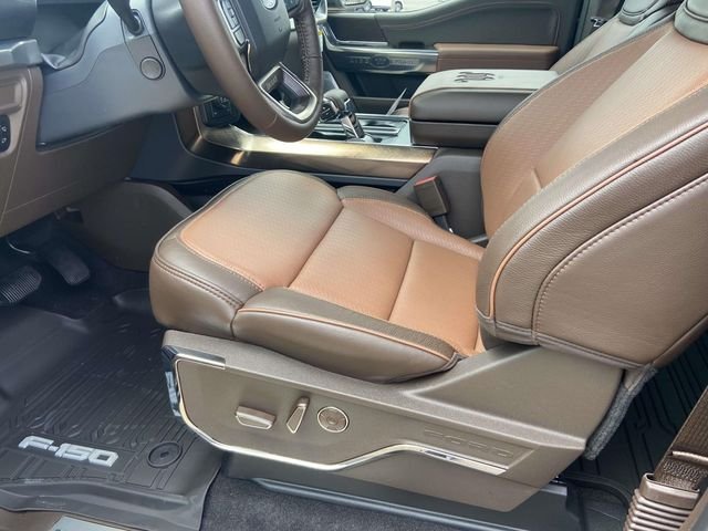 New 2026 Agate Black Metallic Ford King Ranch image 11