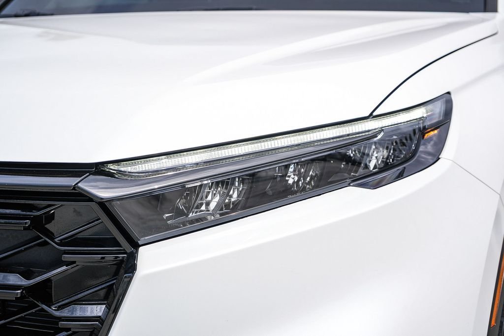 Used 2026 Platinum White Pearl Honda Sport-L image 5