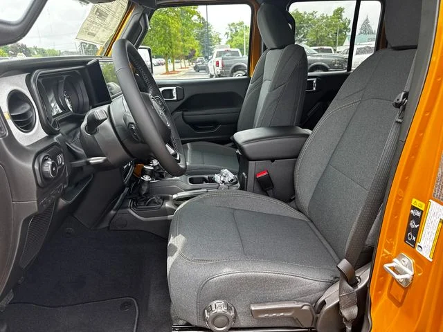 New 2026 Goldilocks Exterior Paint Jeep Sport S image 21