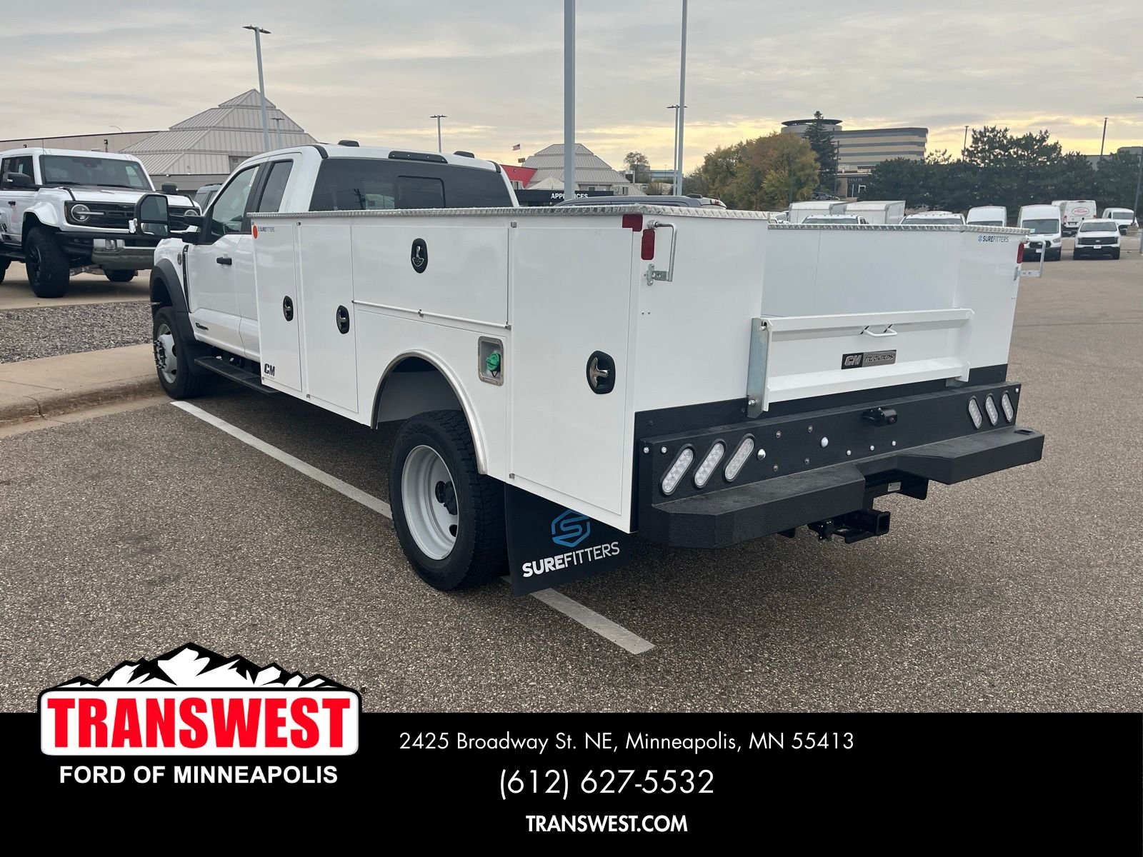 New 2025 Oxford White Ford F-550® XL image 3