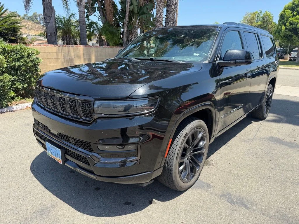 Used 2024 Black Jeep Series II image 6