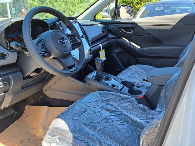 New 2026 CRYSTAL WHITE PEARL Subaru Limited Hybrid image 12