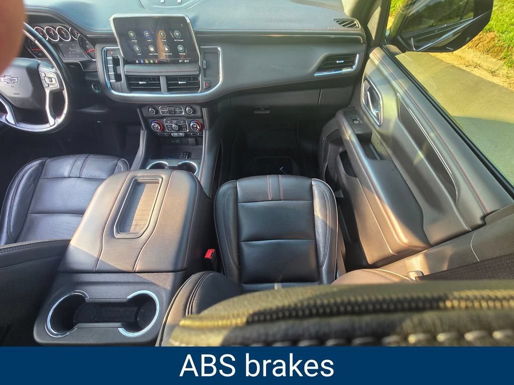 Used 2021 BLACK Chevrolet RST image 17