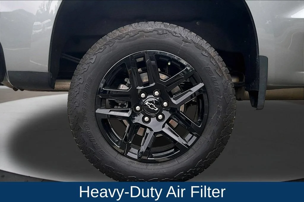 Used 2025 Sterling Gray Metallic Chevrolet LT Trail Boss image 39