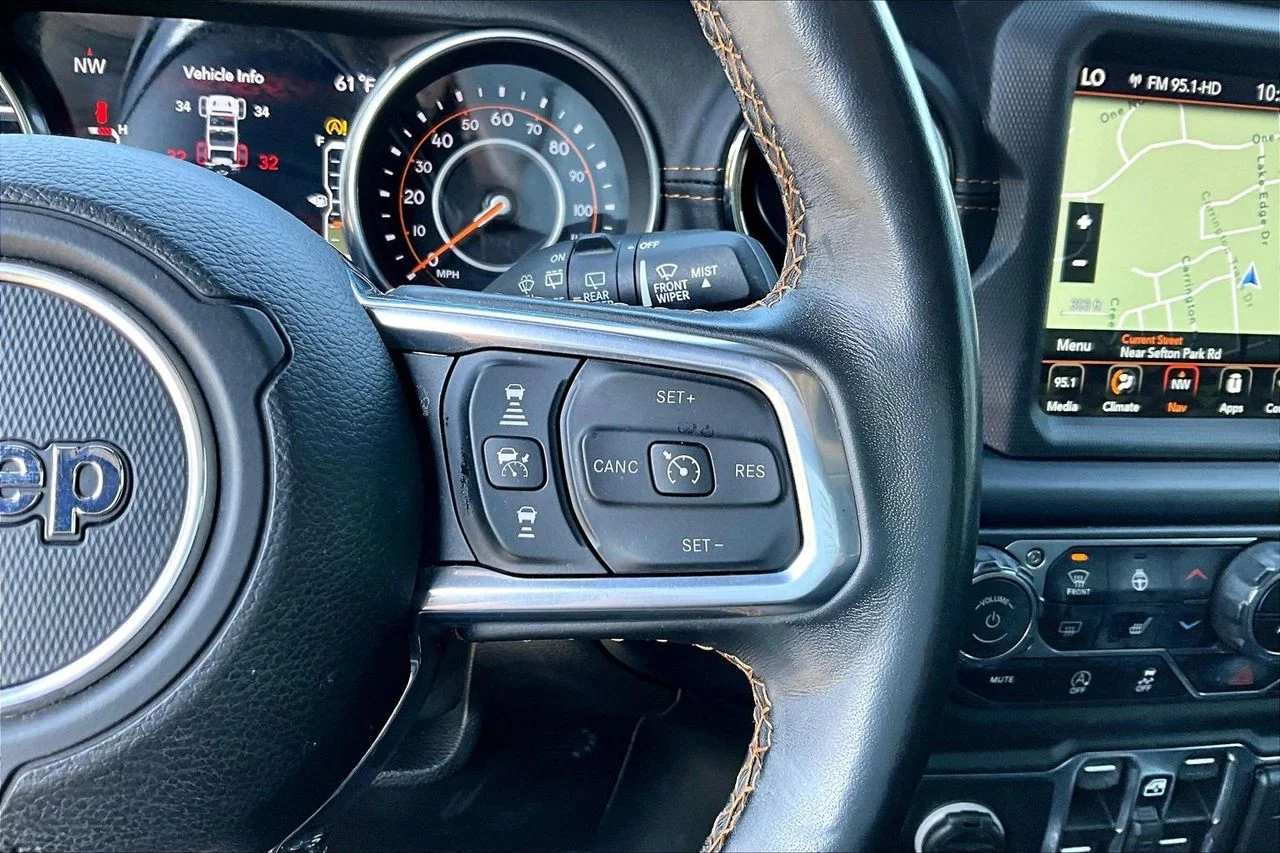 Used 2021 Silver Jeep Sahara High Altitude image 29